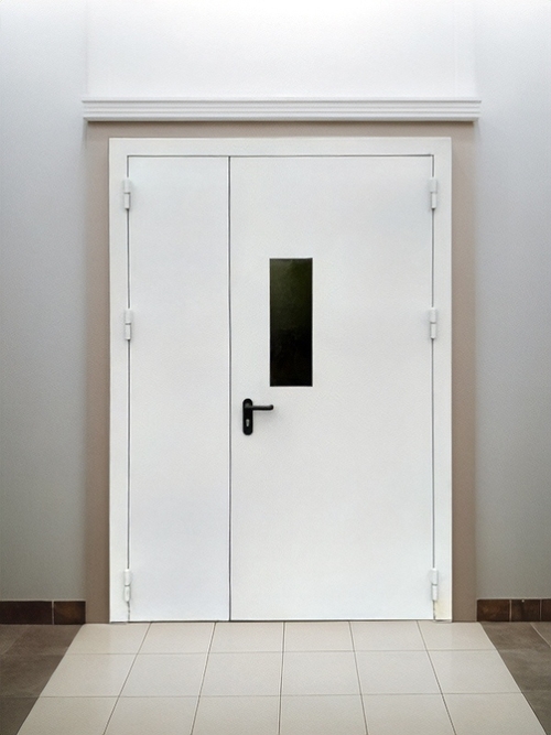 Белая полуторная дверь ei-60